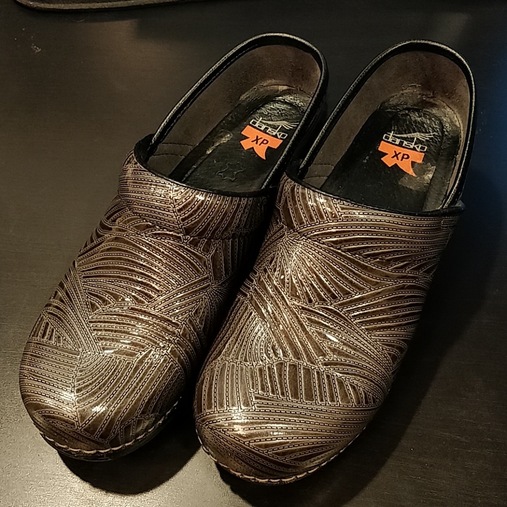 Dansko XP size 39